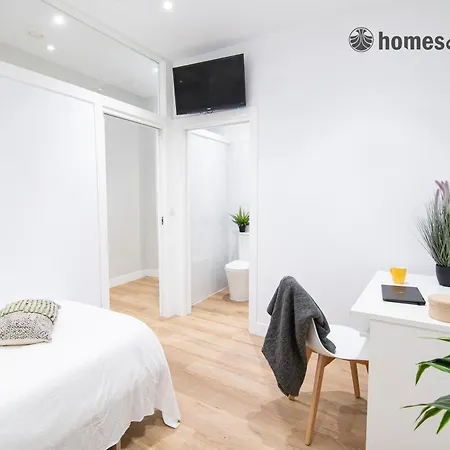 Enorme Con 4 Banos アパート